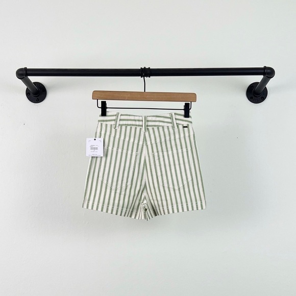 NWT O’Neill Sommers Striped Linen Blend Short Shorts - Picture 6 of 7